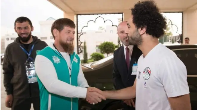 اتهم الرئيس الشيشاني رمضان قديروف باستغلال صلاح لتحسين صورته في الغرب والدول العربية