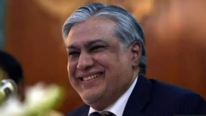 د پاکستان خزانې وزیر اسحاق ډار له نوم یادولو پرته وویل، یو دوست هېواد به پاکستان ته درې میلیارده ډالر ورکړي.