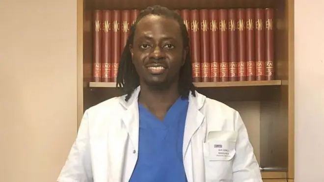 Le docteur Cyrill Guei koré notre invité se prononce sur les nouveaux symptômes constatés sur les malades du covid 19.