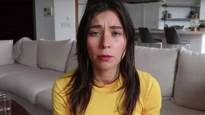 La "youtuber" Rawvana tuvo que dar explicaciones despuésaposta gratis cadastroque se hiciera viral su imagen frente a un platoaposta gratis cadastropescado tras años asegurando que era vegana.