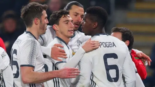 Wachezaji wa Man United wakishangilia goli la kusawazisha