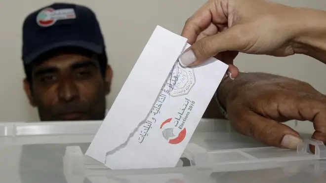 صورة أرشيفية للانتخابات النيابية اللبنانية عام 2010