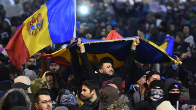 Протесты в Румынии стали самыми массовыми с 1989 года