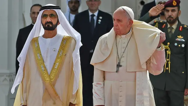 پوپ فرانسِس نے ابو ظہبی کے ولی عہد کی دعوت پر تین روزہ دورہ کیا۔