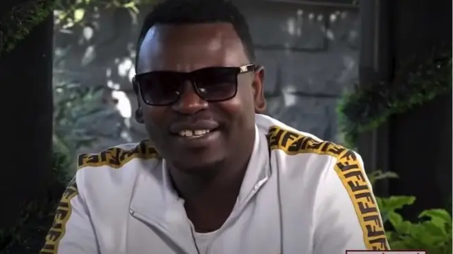 እምብዛ ኣብ ትግራይ ዝቖመ ጊዚያዊ ምምሕዳር ሓላፊ ኮሚሽን ኢንቨስትመንት ኮይኑ ክሳብ ህይወቱ ዝሓለፈሉ እዋን ይሰርሕ ነይሩ