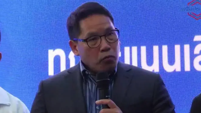 นายอุตตม สาวนายน หัวหน้าพรรคพลังประชารัฐ