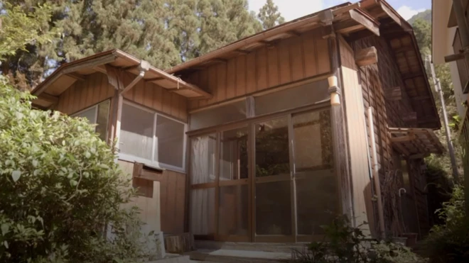 منازل مهجورة من السكان في اليابان