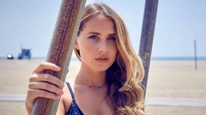 Рейчел Рікерт нібито не відпустили вчасно в туалет