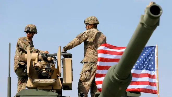 Нынешние маневры отличает большое число задействованной военной техники