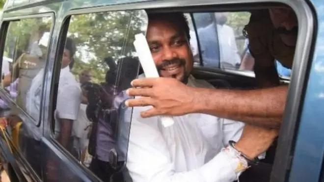 විමල් වීරවංශ මන්ත්‍රීවරයා