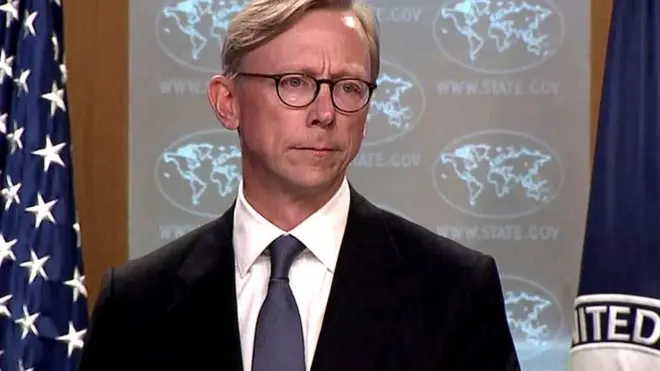 رسانه‌های آمریکا بعضا از برایان هوک تحت عنوان منتقد سیاست‌های آقای ترامپ در برابر ایران یاد کرده‌اند