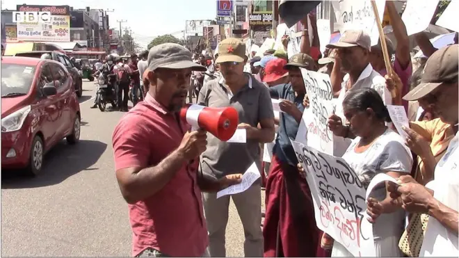 'සමනල වැවේ වතුර තියාගෙන දෙන්නේ නැහැ'