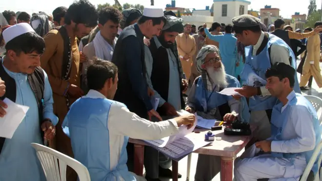 ټاکنو کې د بایو متریک سیستم ستونزې او د نومونو ورکېدلو دا بهیر ټکنی کړی و.