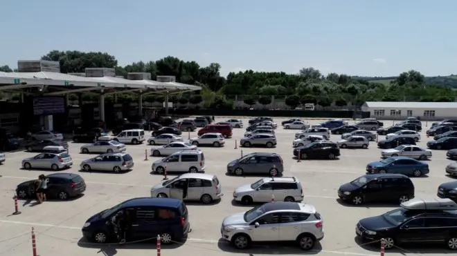 kapıkulede araç kuyruğu
