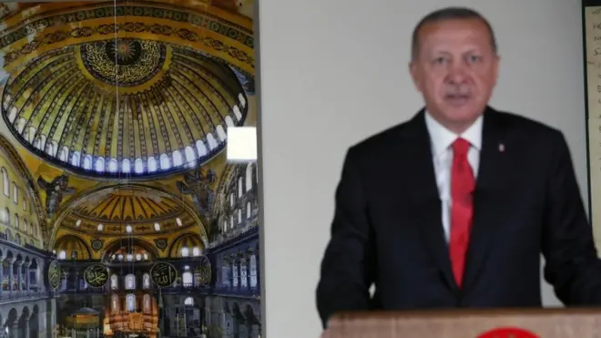 اردوغان وصورة ايا صوفيا