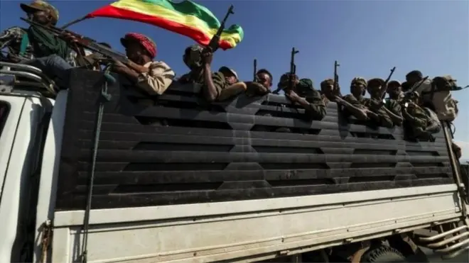 ናብ ዞባ ውግእ ብመኪና ዝጓዓዙ ሓይልታት ጸጥታ መንግስቲ ፌደራል