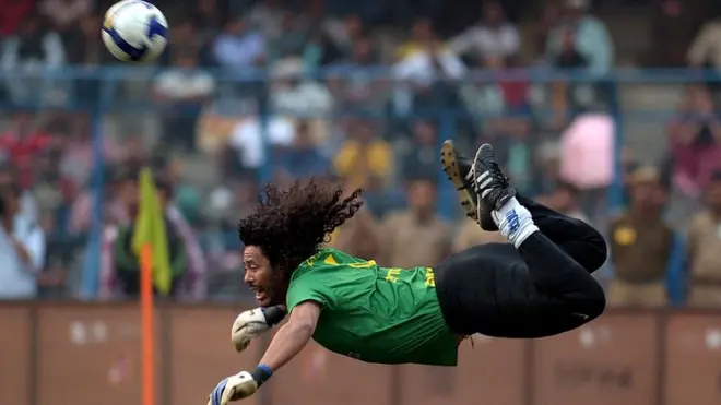 René Higuita patentó su jugada en el estadio Wembley en septiembre de 1995.