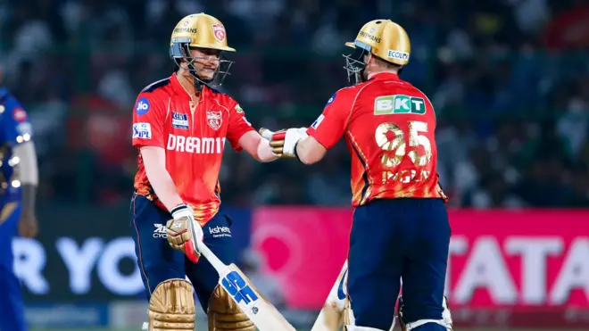 प्रियांश आर्या और जोश इंग्लिश