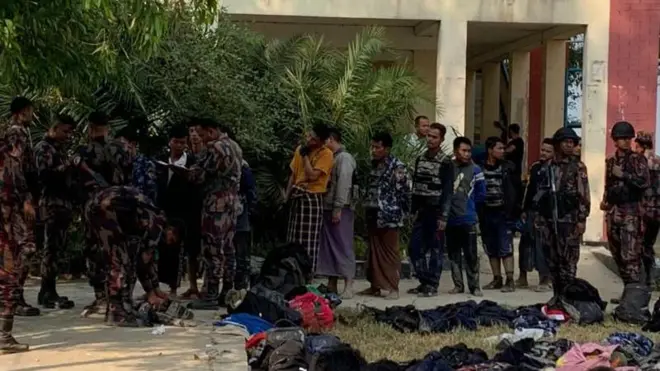 মিয়ানমার থেকে পালিয়ে সেনা ও সরকারি সদস্যরা