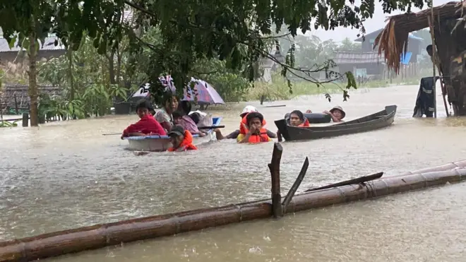 ကယ်ဆယ်ရေးလှေ မပြည့်စုံတာကြောင့် အခက်တွေ့နေ