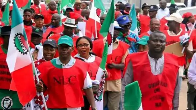 Aworan awọn ọmọ ẹgbẹ oṣiṣẹ Naijiria