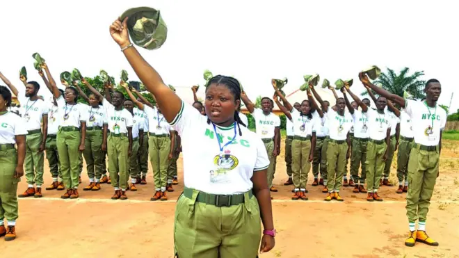 NYSC corps remove dia cap to throwaway salute