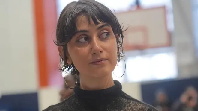 Rama Duwaji at a polling station in Astoria, Queens