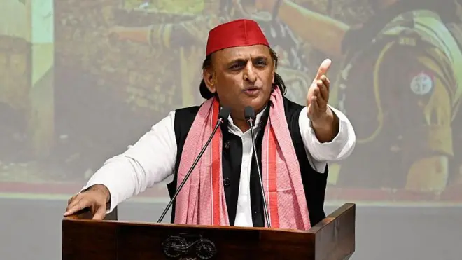 अखिलेश यादव