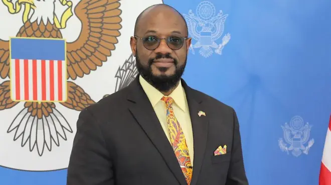 አምባደሳር ኧርቪን ማሲንጋ