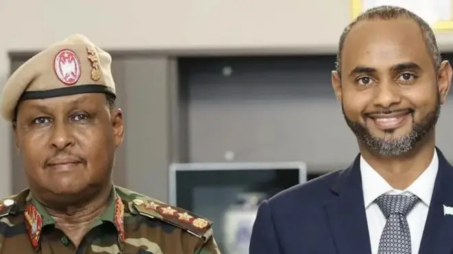 Wasiirka gaashaandhigga iyo taliyaha ciidanka