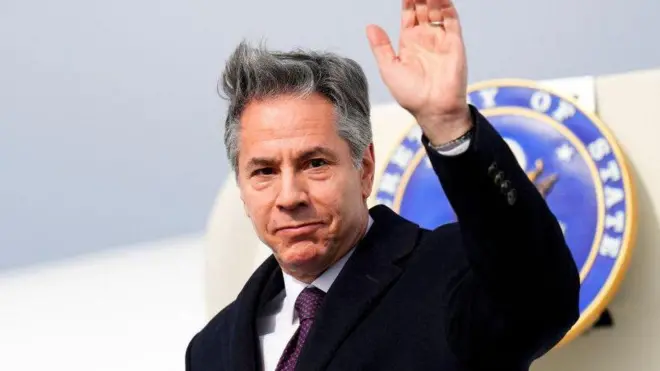 آمریکا میگوید اطلاعاتی دارد که نشان میدهد چین در حال بررسی دادن تسلیحات مرگبار به روسیه است