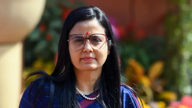 महुआ मोइत्रा