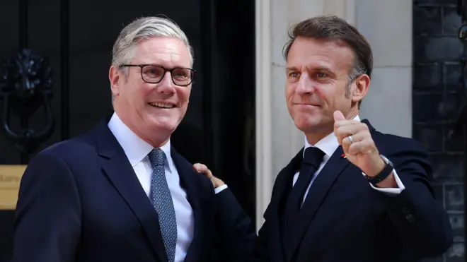 Sir Keir Starmer and Emmanuel Macron