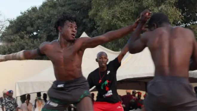 दाम्बे खेलाडी