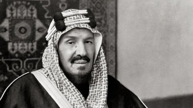 عبد العزيز آل سعود
