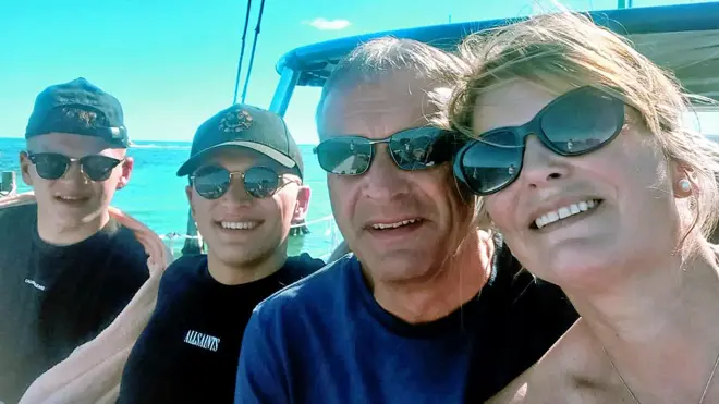 Simon Ruscoe’nun ailesi, davranışlarındaki değişimin başlangıçta iş stresinden kaynaklandığını düşünmüştü