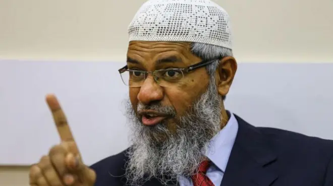 झाकीर नाईक 