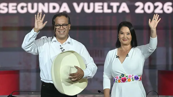 Sánchez y Fujimori en un debate de campaña.