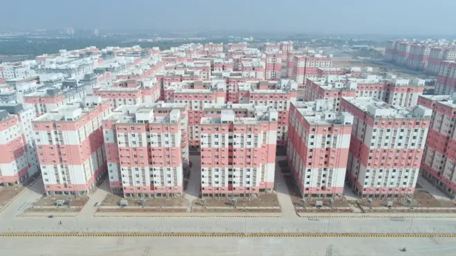 డబుల్ బెడ్ రూమ్ 