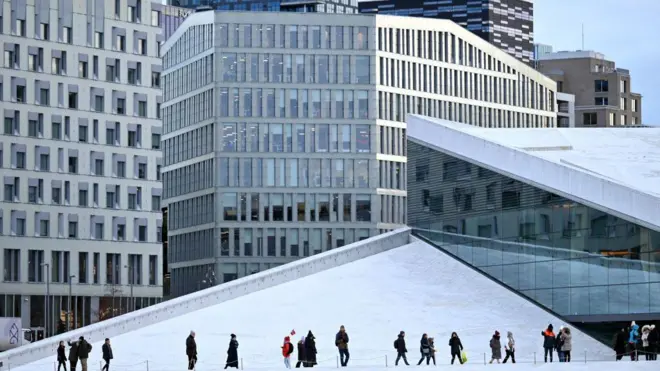 La Ópera de Oslo, uno de los atractivos arquitectónicos de la capital noruega.