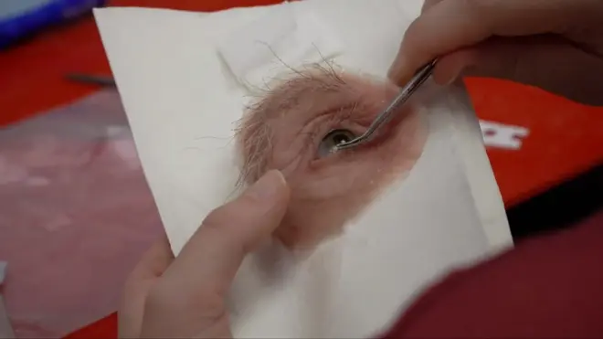 ดวงตาปลอม