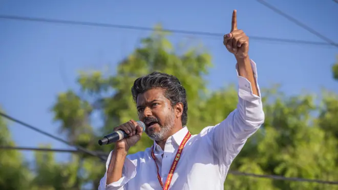 விஜய், தவெக, தமிழ்நாடு சட்டப்பேரவைத் தேர்தல் 2026, தேர்தலுக்கு பிந்தைய கருத்துக்கணிப்பு, இந்தியா டுடே–ஆக்சிஸ் மை இந்தியா 