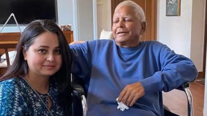 लालू प्रसाद यादव और रोहिणी आचार्य