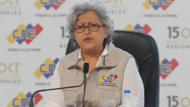 La presidenta del CNE, Tibisay Lucena, ofreció los resultados en torno a las 10 de la noche del domingo.