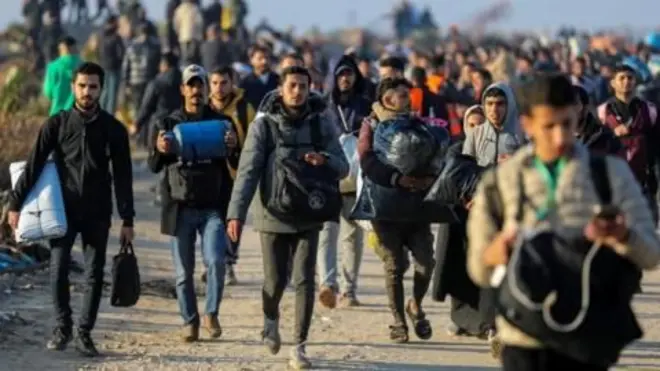Người Palestine quay trở lại miền bắc Gaza


