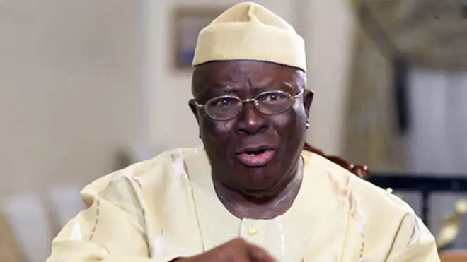 Aworan Alagba Ayọ Adebanjo