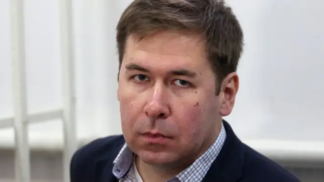 Новиков