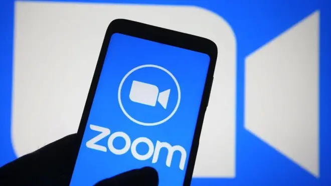 ኣርማ ዙም ኣብ ሞባይል