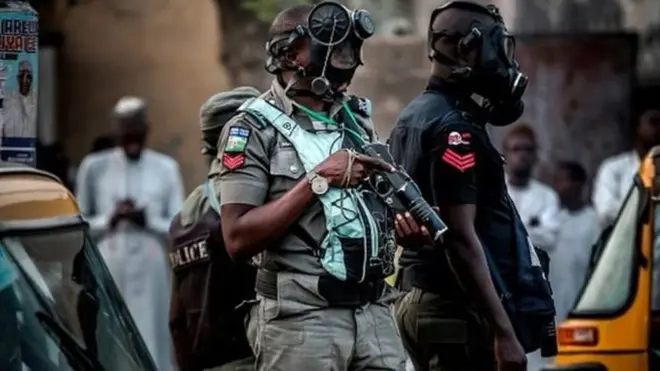 Some police officers wear mask