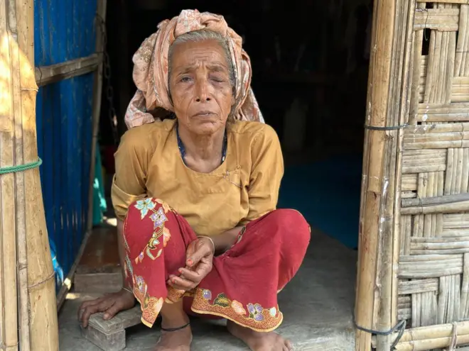 সত্তর বছরের জুলেহা মৃত্যুর আগে নিজের দেশে ফিরে যেতে চান